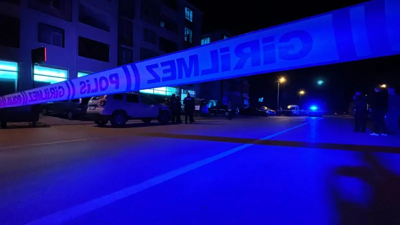 14 yaşındaki çocuk tabancayla babasını öldürdü, annesini yaraladı