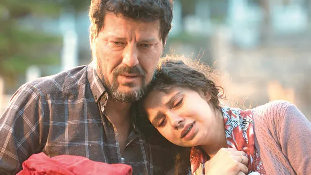 Gülizar Yol Ayrımı: İlker Aksum'lu Filmde Şok Sürpriz!