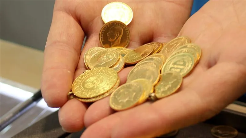 Altın Rekor Peşinde: Gram Altın Fiyatları Uçuşa Geçti!