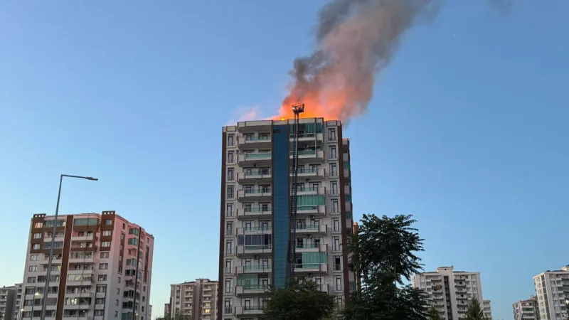 Diyarbakır'daki yangında 2'si çocuk 3 kişi hayatını kaybetti
