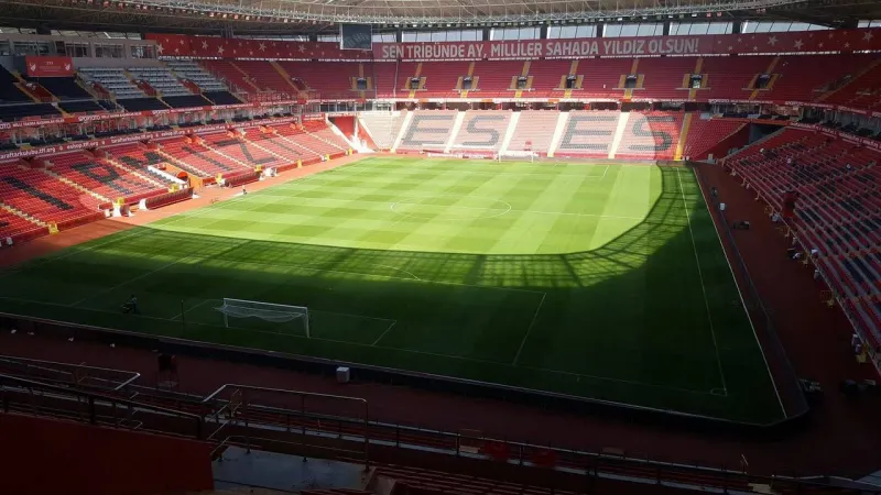 Eskişehir Atatürk Stadyumu'nun ismi değiştirildi, karara muhalefetten tepki geldi