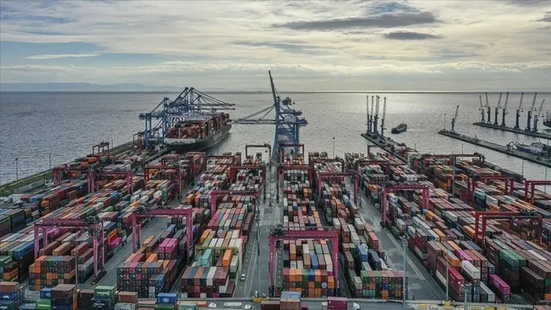 İhracatta rekor! 390 milyar dolara ulaştı