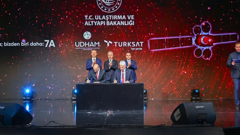 Türksat 7A İçin Dev İmza! Türkiye'nin Uzaydaki Yeni Gücü
