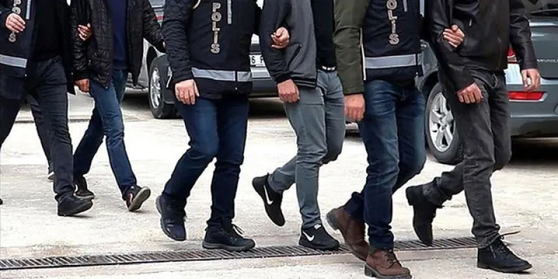 Kavga ettiği 17 yaşındaki gencin burnunu ısırarak kopardı