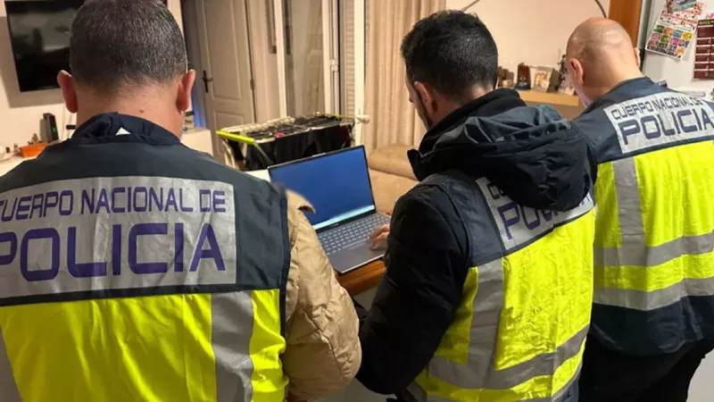 Küresel çocuk istismarı operasyonunda iki öğretmen, bir sağlıkçı dahil 20 tutuklama
