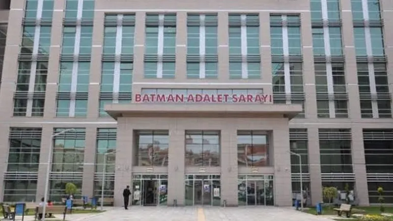 Batman'da Öğretmen Şoku! Öğrencisine İstismardan Tutuklandı!