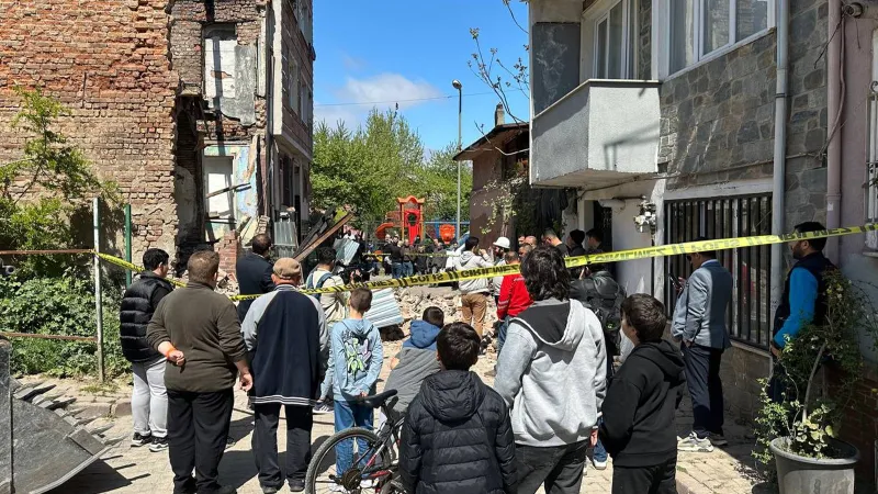 İstanbul Depremi: Büyük Tehlike mi, Artçı Şoklar mı? Uzmanlar Uyarıyor!