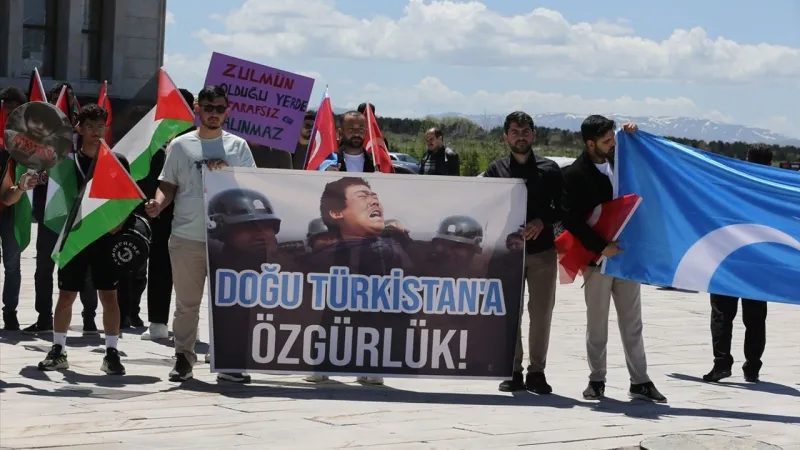 Erzurum'dan Filistin ve Doğu Türkistan'a Destek Yürüyüşü!