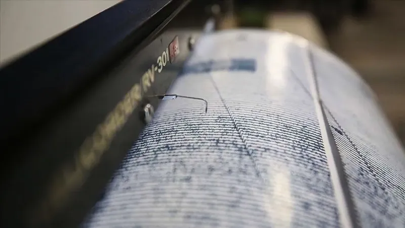 İstanbul Sallandı! Az Önce Deprem Mi Oldu? Son Dakika