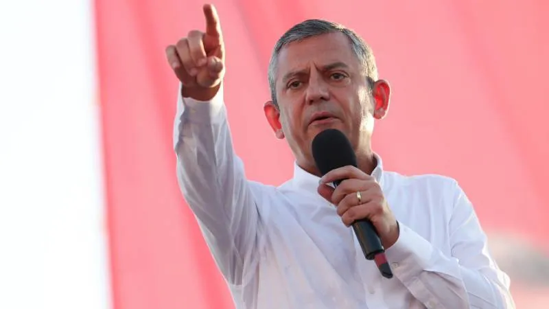 Özgür Özel: Cumhuriyet Halk Partililerden ortaklaşmış bir tek ses ve ortak mücadele duyulacak, aksine davrananlar noktasında tavizsiziz