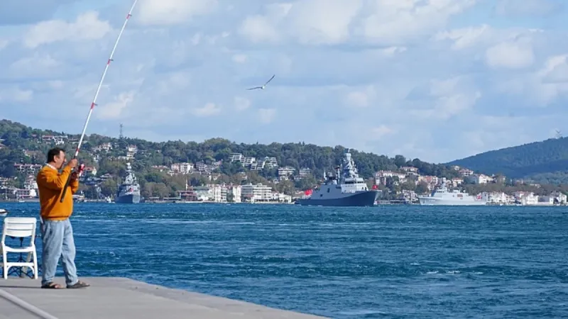 SON DAKİKA! İstanbul Boğazı'nda gemi trafiği çift yönlü askıya alındı