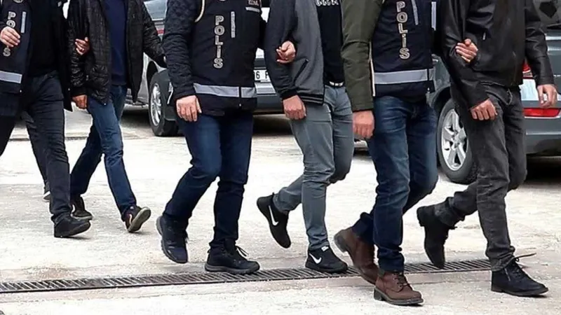 Sosyal Medya Fenomenlerine Kumar Operasyonu! Gözaltılar Şok Etti