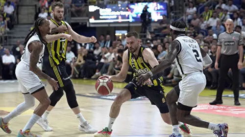 TBF'den Fenerbahçe Beko'ya bir ceza daha