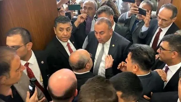 TBMM Sanayi Komisyonu'nda gerginlik