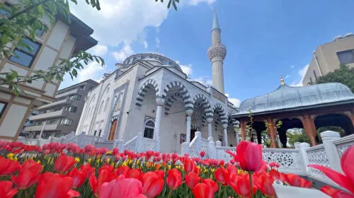 Tokyo Camisi Bayram Namazına Hazır! Yoğun İlgi Bekleniyor